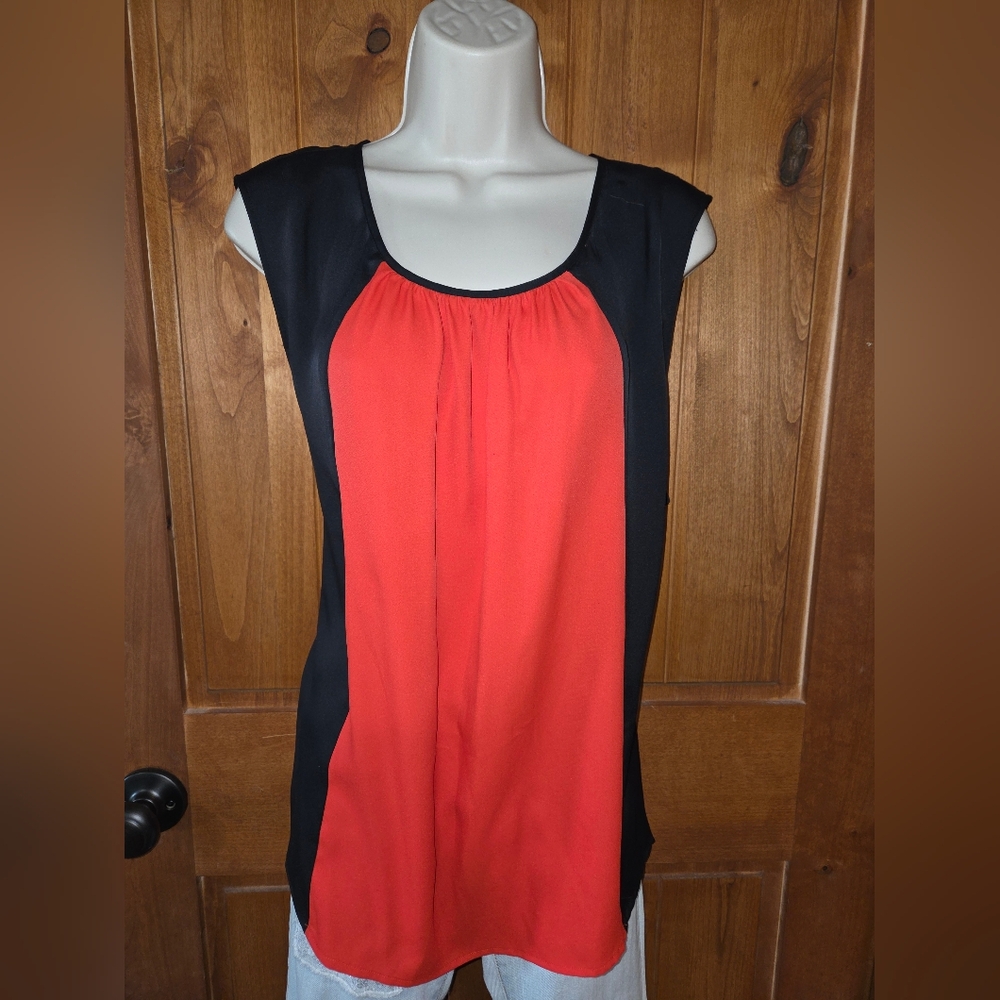 Jones New York Black and Red Blouse